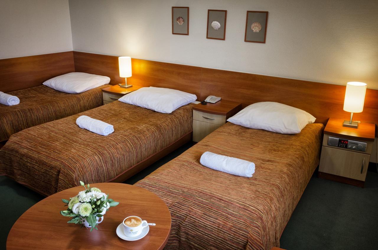 Hotel La Siesta & Medical Spa Jastrzebia Gora Ngoại thất bức ảnh